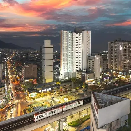 H Avenue Sasang Station Residence Hotel