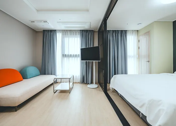 H Avenue Sasang Station Hotel Busan